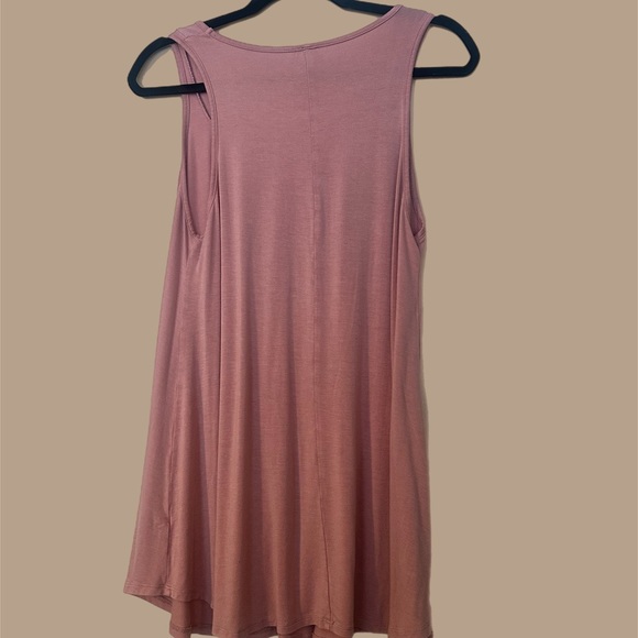 P & Rose Tank - Picture 2 of 3